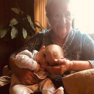 Meet your Posher, Anna